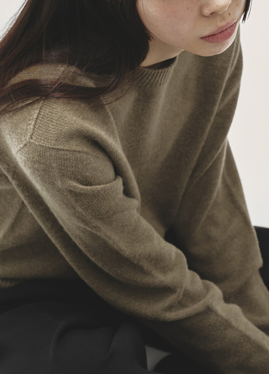 喀什米爾混紡圓領針織上衣